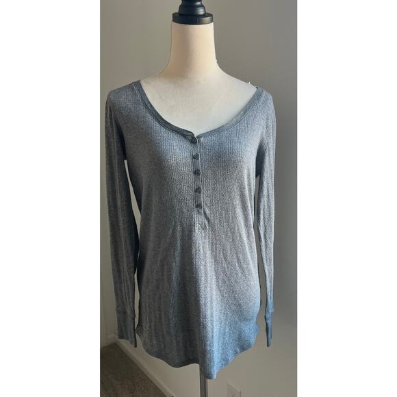 Victoria's Secret Women’s Gray Sparkly Henley Knit Long Sleeve Top Shirt Large - Picture 1 of 8